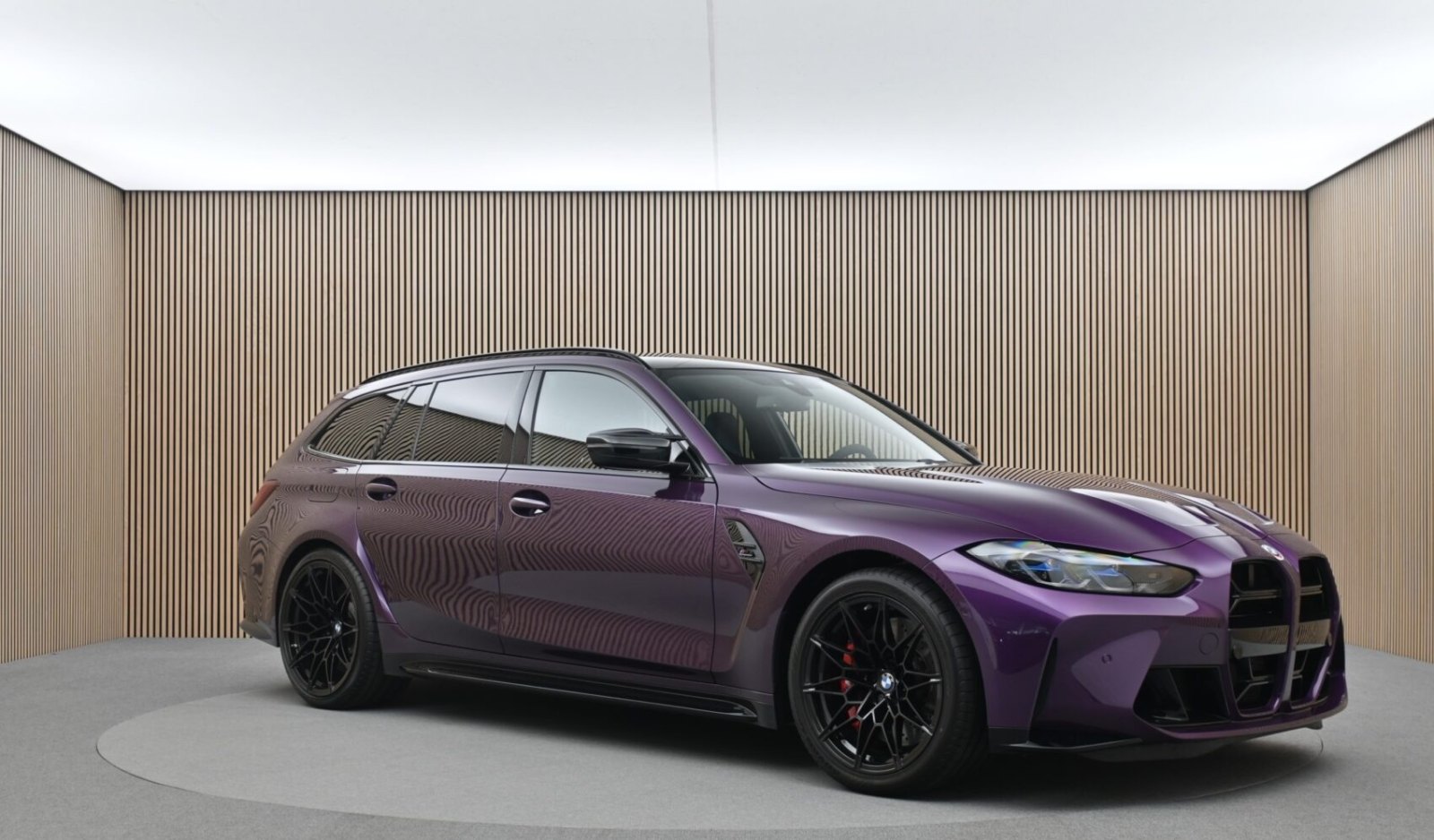 BMW – M3 COMPETITION TOURING X-DRIVE 3