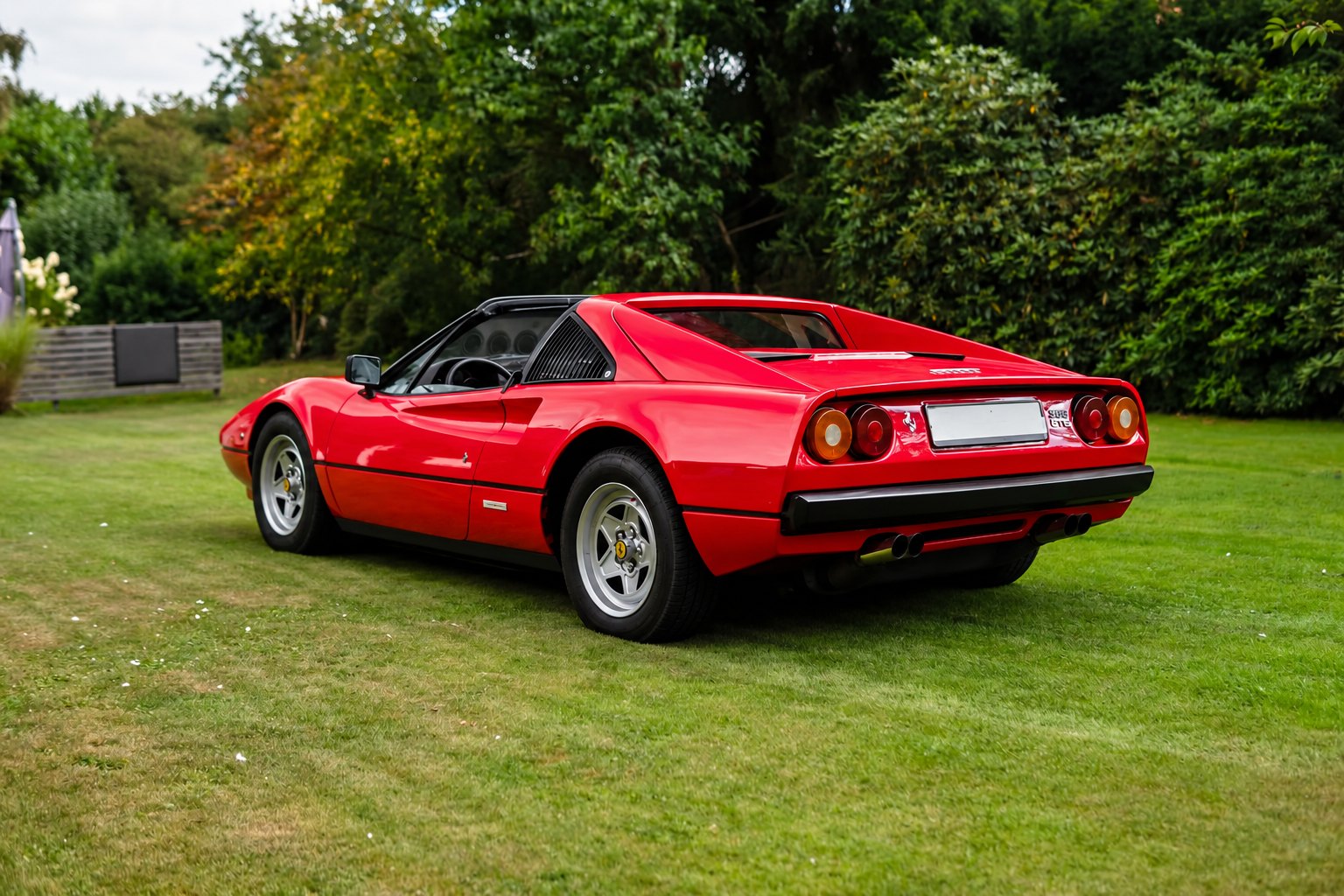Ferrari 308 GTSi 5