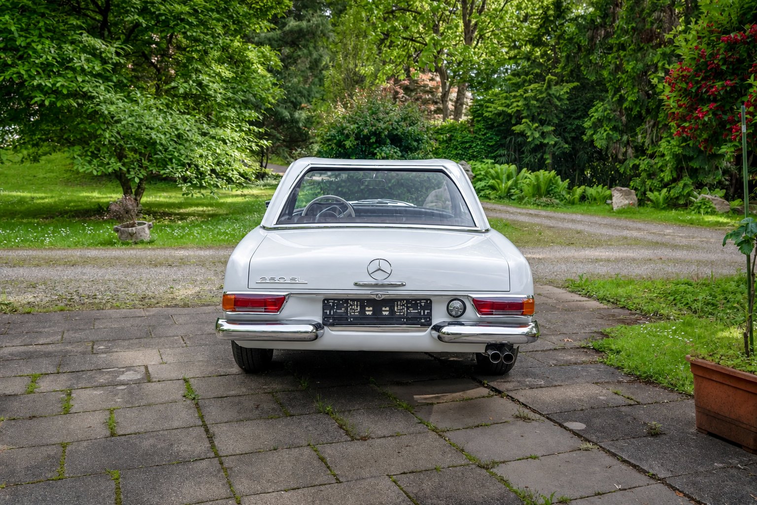 Mercedes Benz 250 SL California Pagode 5