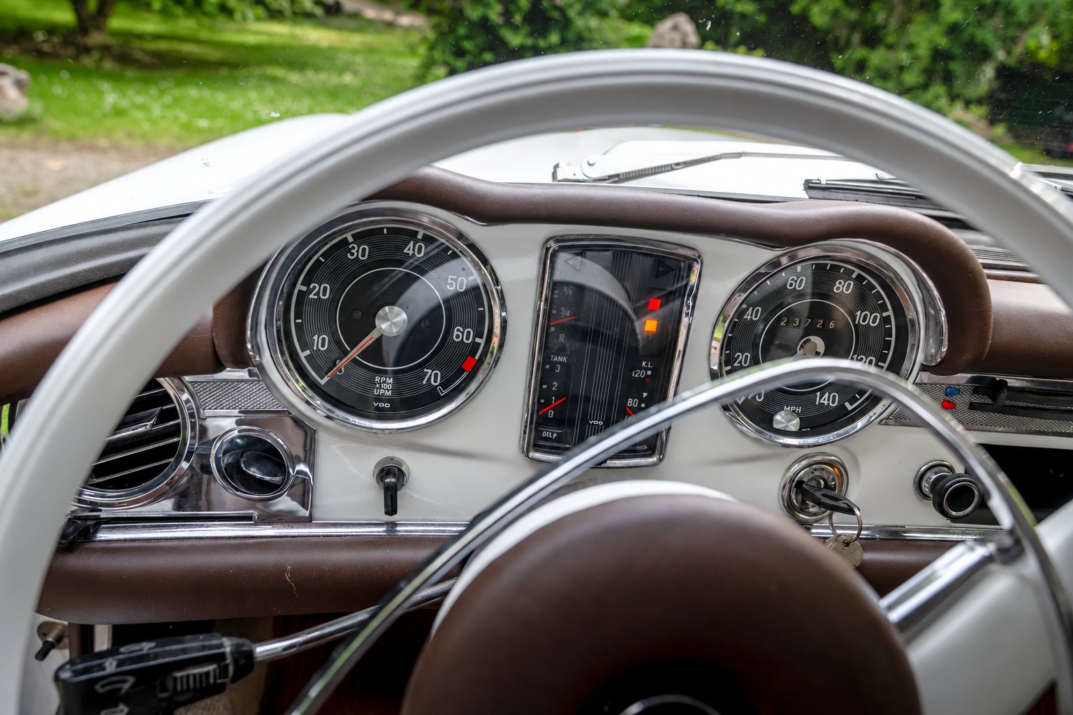 Mercedes Benz 250 SL California Pagode 6