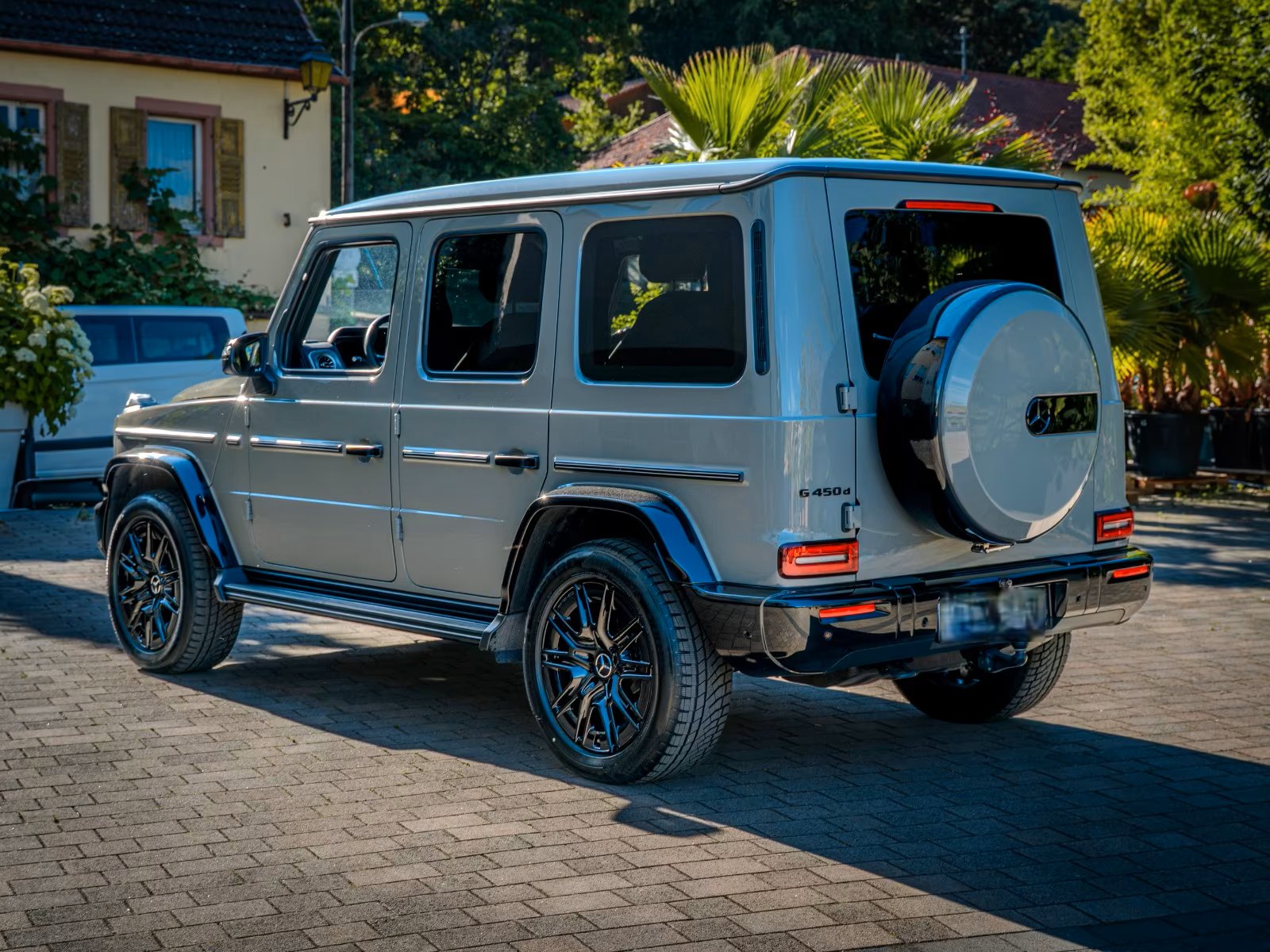 Mercedes-Benz G 450 AMG-Line 7