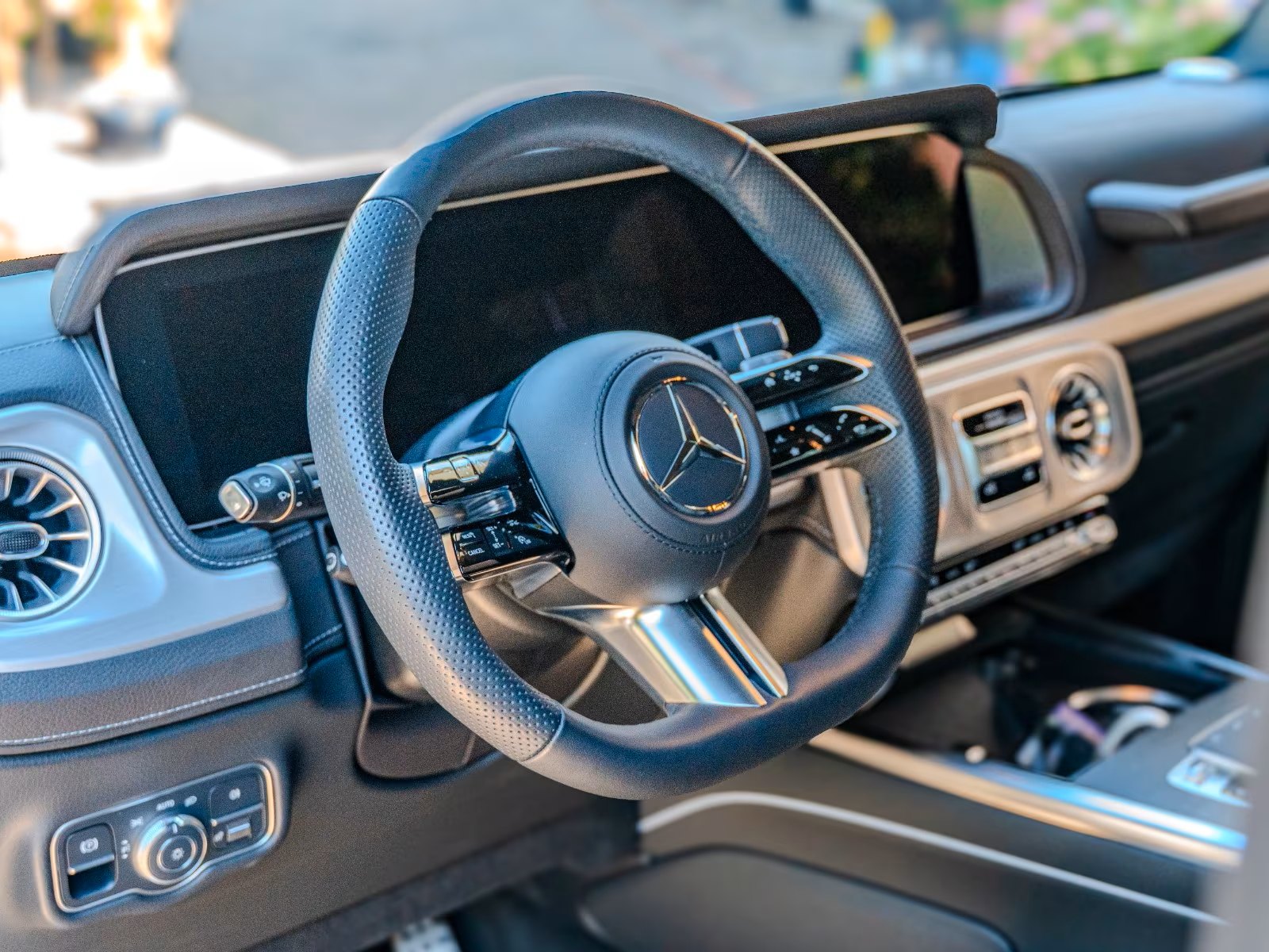 Mercedes-Benz G 450 AMG-Line 10