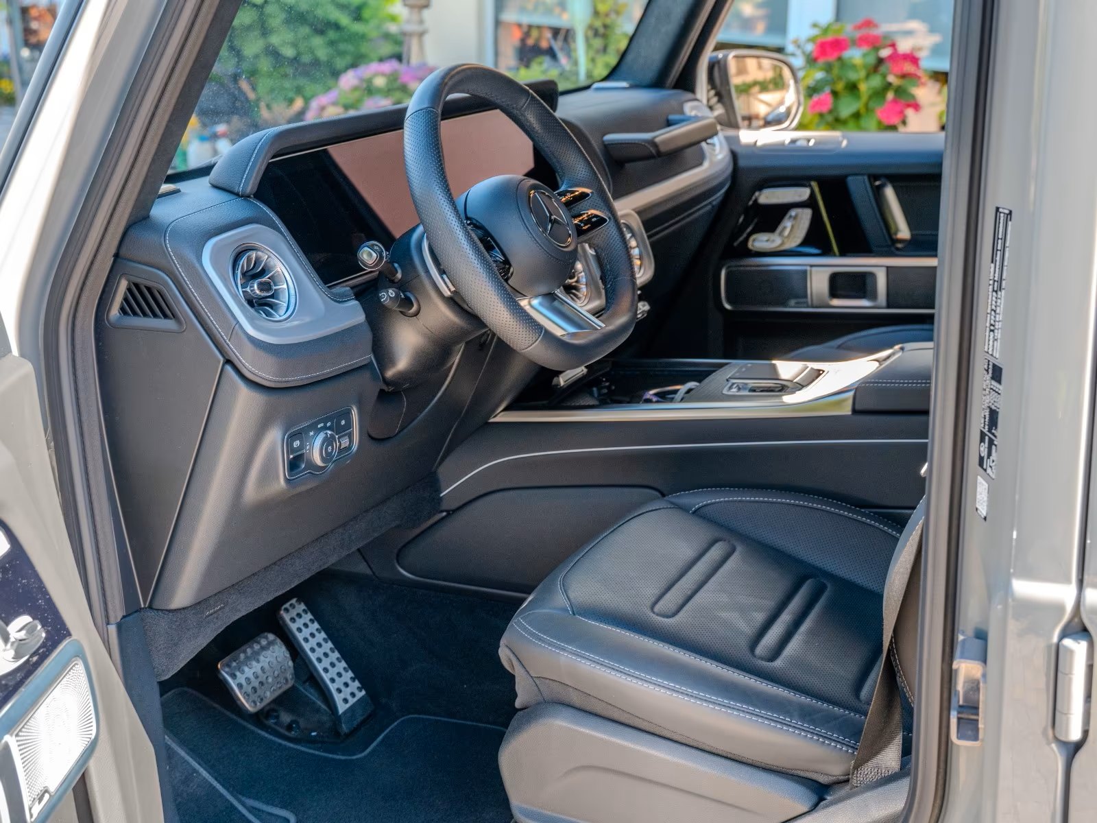 Mercedes-Benz G 450 AMG-Line 12