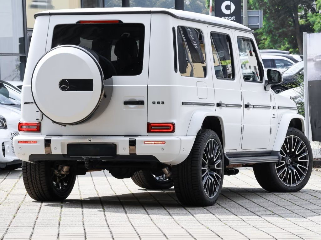 Mercedes-Benz G 63 AMG 2