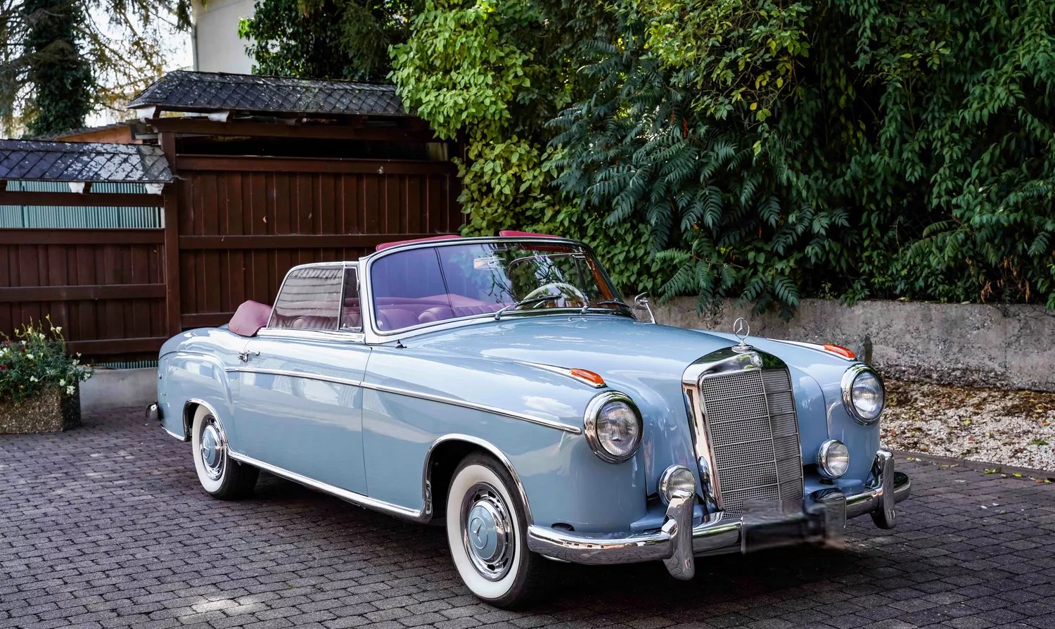 Mercedes Benz Ponton Cabrio 220 SE 6