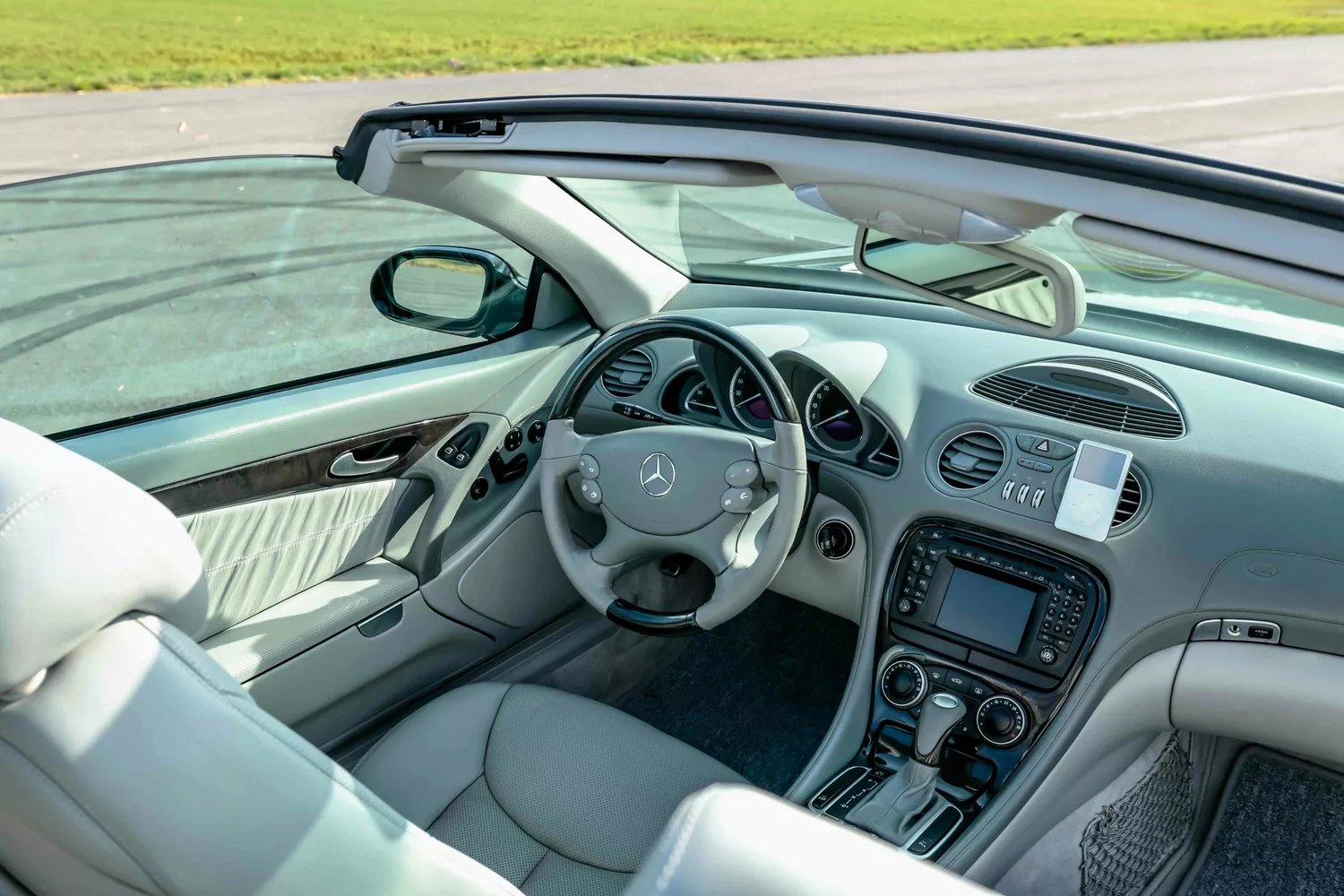Mercedes Benz SL 600 W12 6
